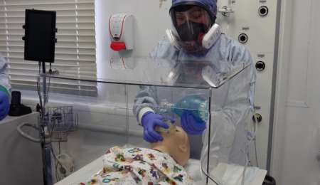 Renault fabrica un escudo para proteger a los Médicos