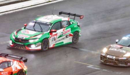 Triunfo de Esteban Guerrieri en las "24 Hs de Nürburgring"