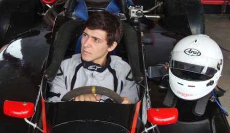 Escudería Fe incorpora al Mendocino Estrada