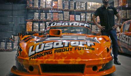 Lambiris presentó su Ford 