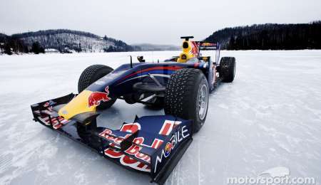 Max Verstappen en la nieve
