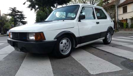 El increíble ida y vuelta por la venta de un Fiat 147