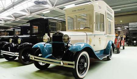 Subastaron la mayor colección privada de Ford Clásicos