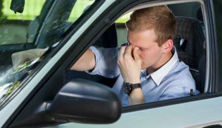 ¿Cómo se libera el estrés al manejar?