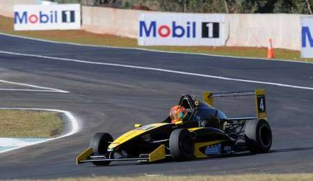 Los récords de la Fórmula Renault 2.0 en Oberá