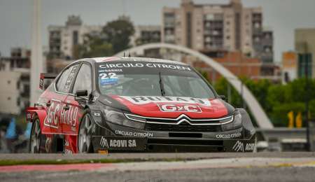 Garriz dominó y se llevó la pole