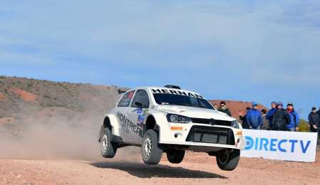 Daniel Giambroni cambia de un VW Gol Trend a un Ford Fiesta