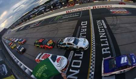 NASCAR da el primer paso con estrictas medidas de seguridad