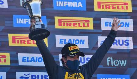 De dar acreditaciones a ganar en el TC2000, la historia de Lucas Guerra