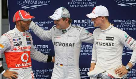 Rosberg pone a Schumacher por encima de Hamilton