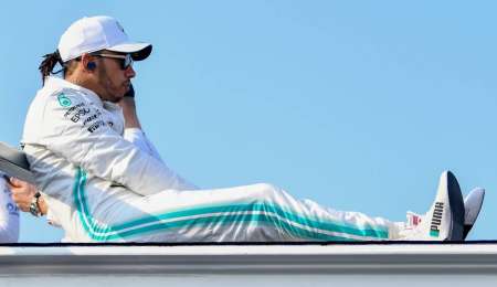 Lewis Hamilton dice que pensó tomarse un año sabático