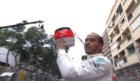 Hamilton: “La carrera fue durísima; gané con el espíritu de Niki”