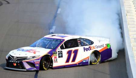 Denny Hamlin se llevó la carrera de Nascar en Pocono