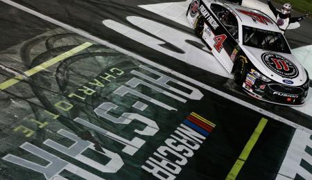 Kevin Harvick ganó la carrera de las Estrellas