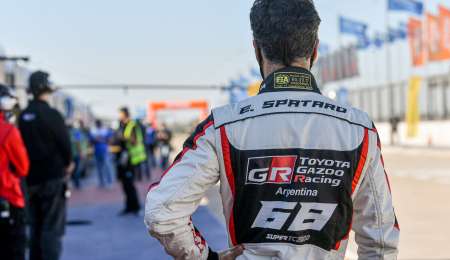 ¿Qué pasa con el invitado de Santero?