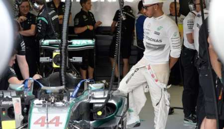 Mercedes y Ferrari bajo investigación