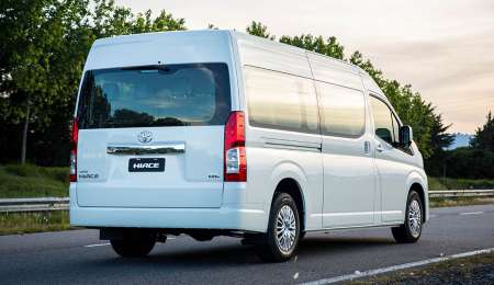 Toyota expande la Hiace y agrega asientos