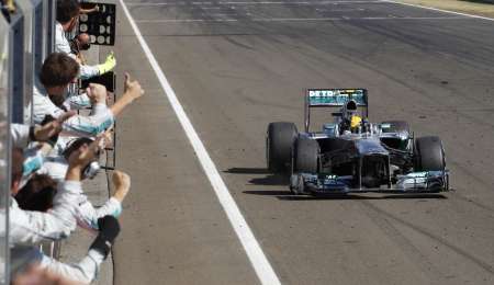Venden el Mercedes de Hamilton