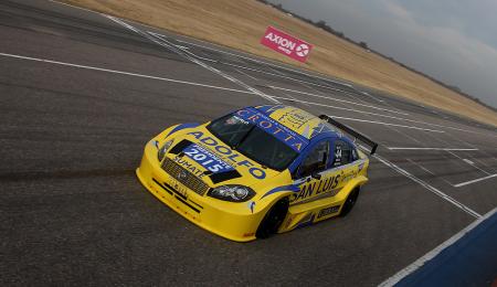 Debut como ganador en series para Merlo