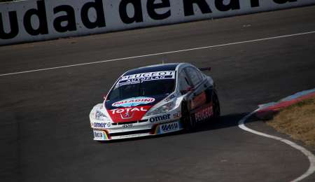 Canapino, rompiendo relojes