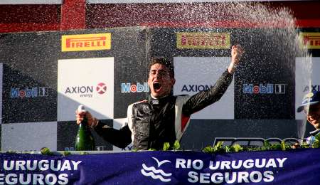 Crivelli se sumó a la fiesta