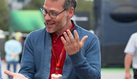 Villeneuve crítico con el motor Honda