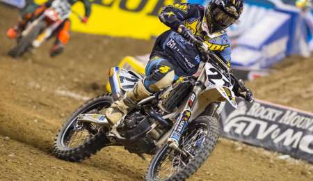 AMA Supercross: Anderson busca el triplete en Arlington