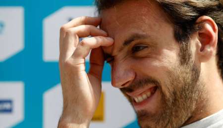 Vergne se postula para reemplazar a Hartley