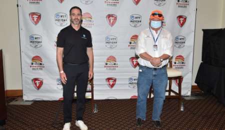 Jimmie Johnson lucirá su número preferido en IndyCar