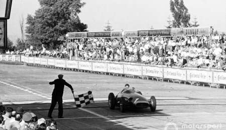 A 62 años del último banderazo de Fangio