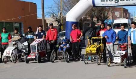 Karting: armó carreras para sacar chicos de la calle y lo multan