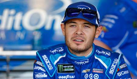 Kyle Larson suspendido por comentarios racistas en Enascar