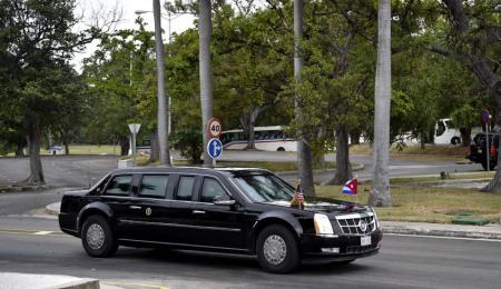 OBAMA ES EL AVISPON VERDE?