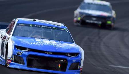 Un piloto de Nascar se enojó en plena carrera virtual: "Por eso no me tomo esta mierda en serio"