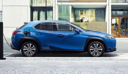 Lexus presentó su primer auto eléctrico