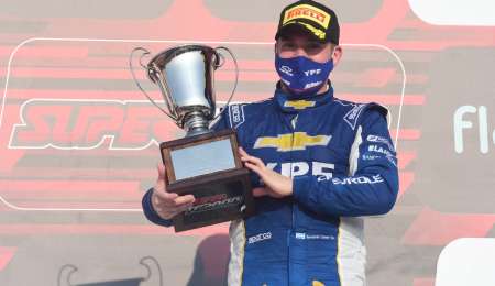 Llaver: “No me sale festejar porque Manu se merecía la carrera”