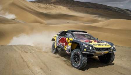 Loeb fue regular y se quedó con la sexta etapa