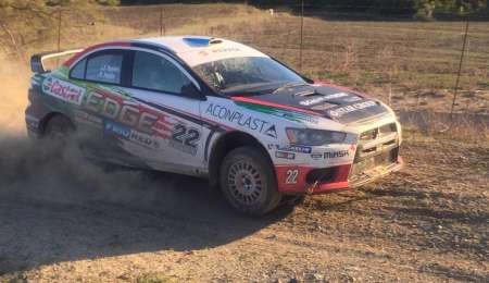 Bonomi sigue liderando en Málaga