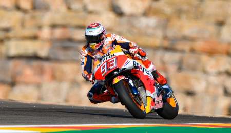Dovizioso y Márquez los más rápidos del viernes en Aragón