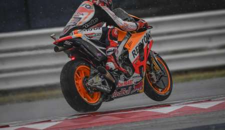 Victoria y punta del campeonato para Márquez