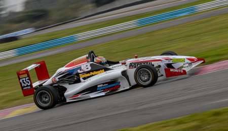 Carrera y su debut en la Fórmula Renault 2.0: "Me sentí bastante cómodo"