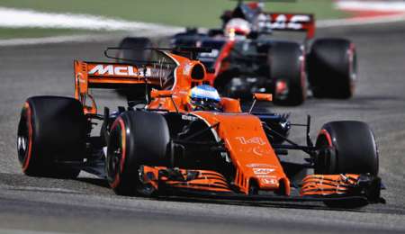 Fernando Alonso renovó con McLaren