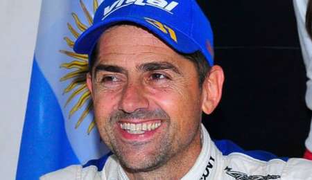 Menzi cambia de oficina