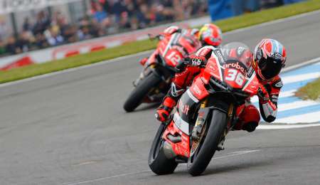 Mercado segundo en Donington