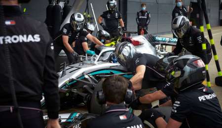 Galería: Mercedes volvió a la acción en Silverstone