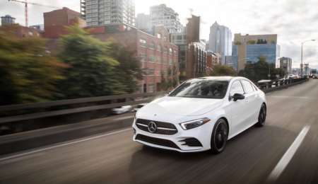 Mercedes-Benz trajo el primer sedán compacto al país: Clase A