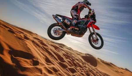 Kevin Benavides se impuso en el prólogo del Afriquia Merzouga Rally