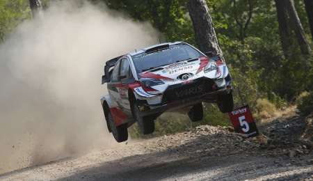 Kris Meeke voló en el Shakedown de Turquía