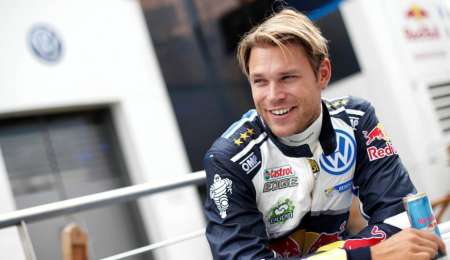 Lidera Mikkelsen en Alemania, abandonó Latvala