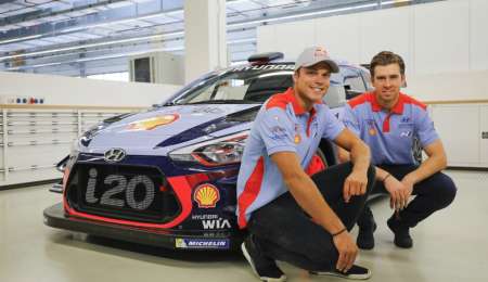 Mikkelsen se "probó" el Hyundai i20 WRC